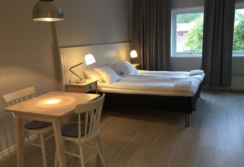 Vallabiten Apartments Via Hotel Esplanad
