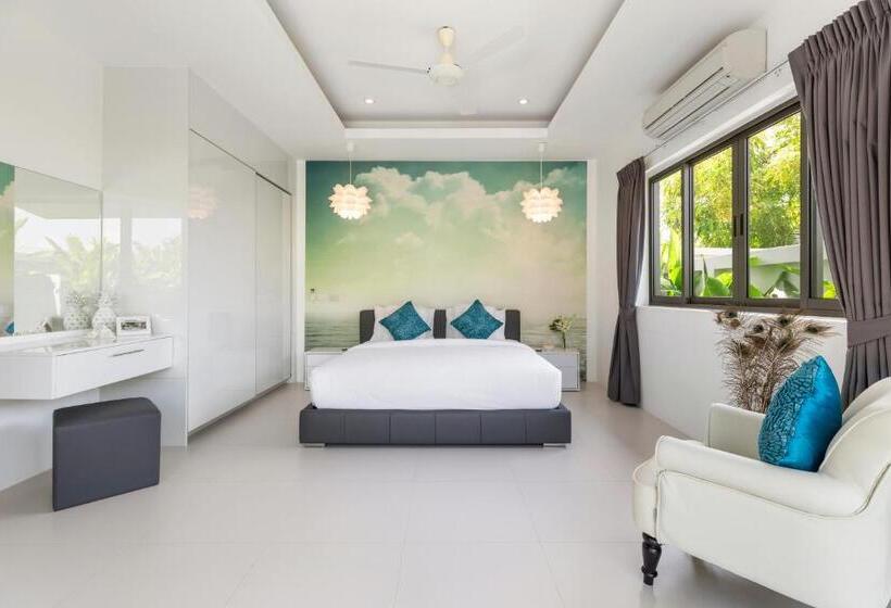 Villa White Orchid
