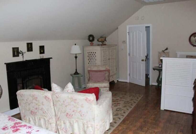 住宿加早餐  Hope And Glory Inn And Vineyard