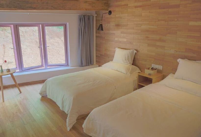 مسافرخانه The Yan House Tengchong