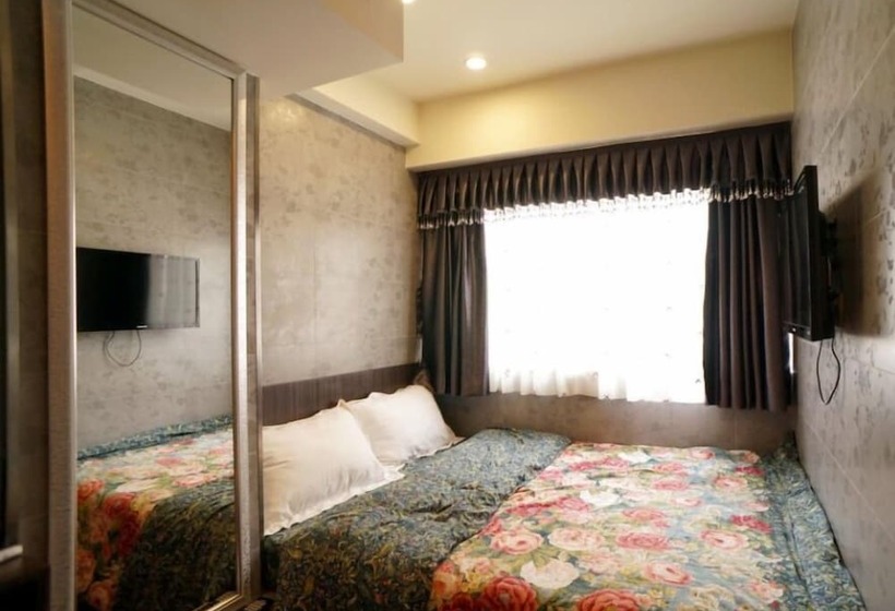 هتل Cindy Hostel