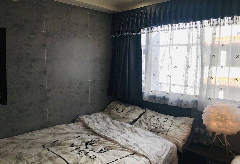 هتل Cindy Hostel