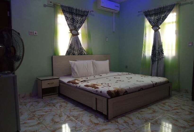 هتل De Maria Inn