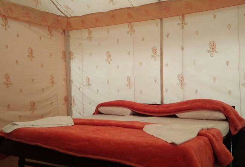 هتل Hiriz Gorewali Resort