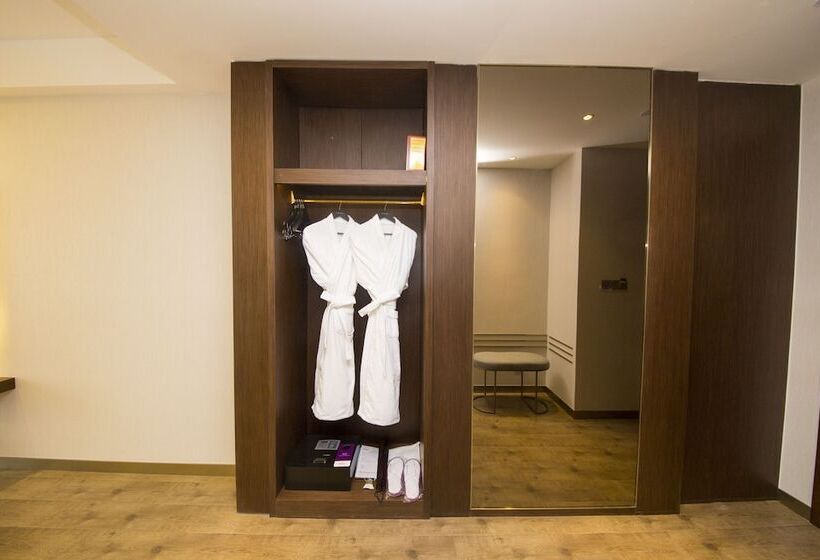 ホテル Mercure Harbin Songbei