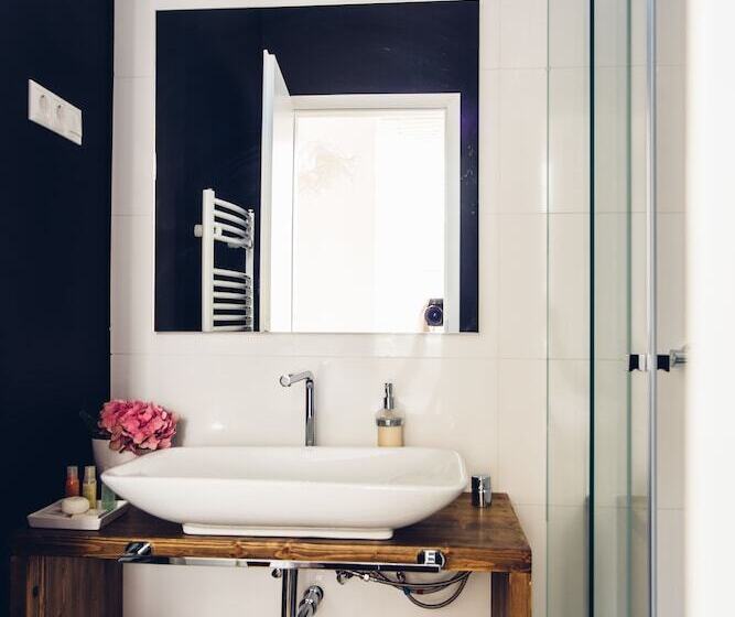 膳宿费 Adele Apartments