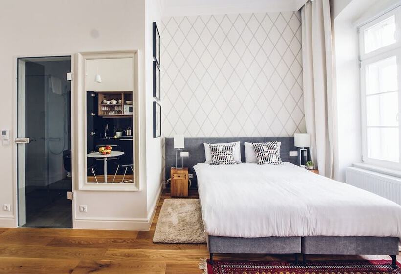 膳宿费 Adele Apartments