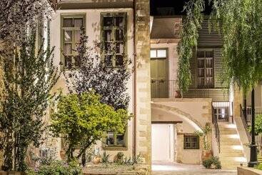 پانسیون Neratze Hammam Suites