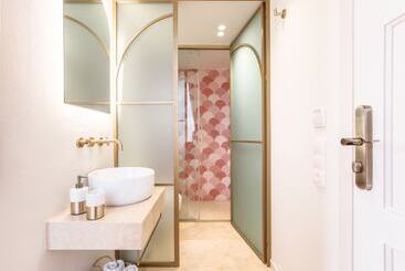 پانسیون Neratze Hammam Suites