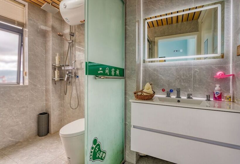 پانسیون Tengchong Two Suite Guesthouse