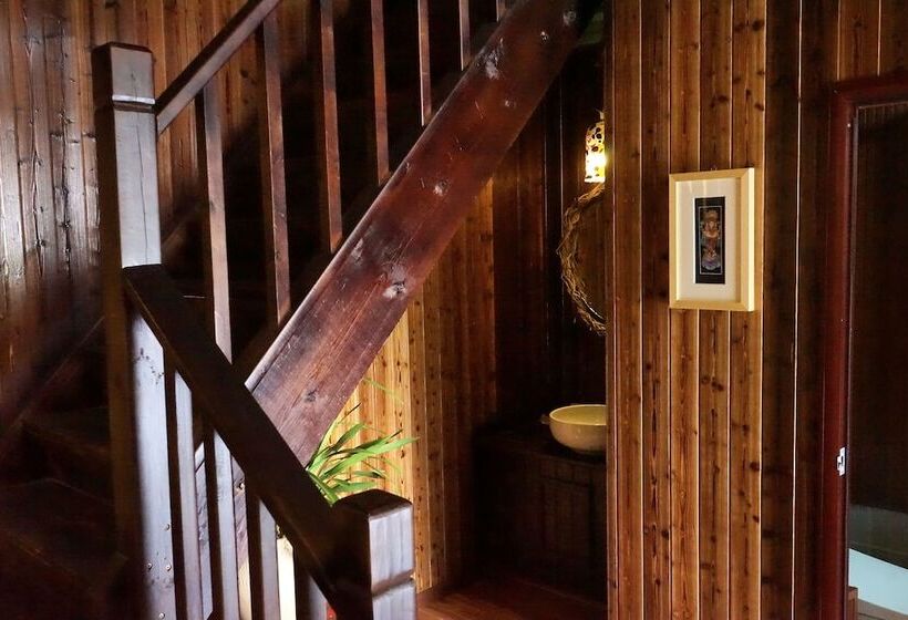 پانسیون Wei Island Farm&art Guesthouse