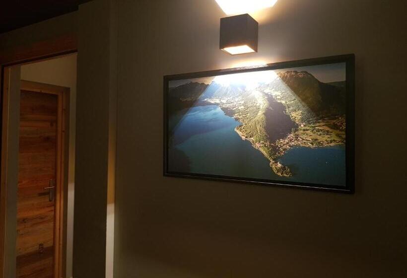 مبيت وإفطار Chalet Christine