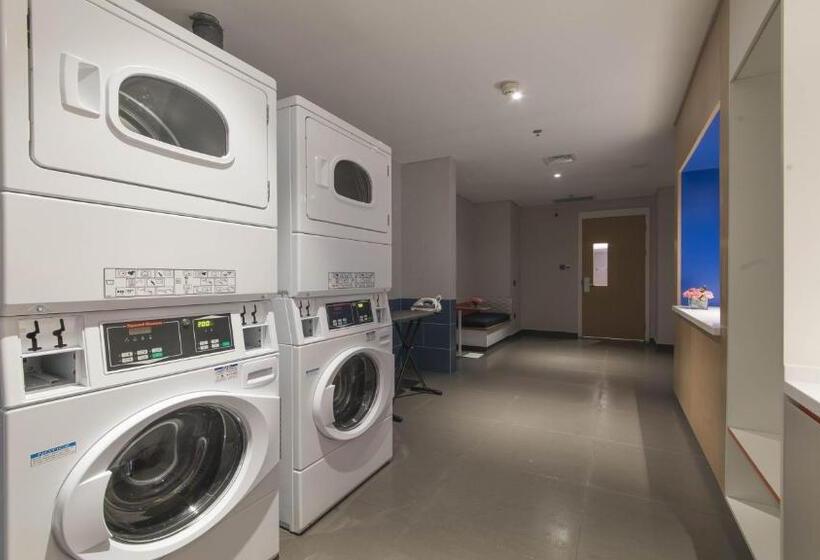 בית מלון כפרי Holiday Inn Express Liyang Huafu, An Ihg
