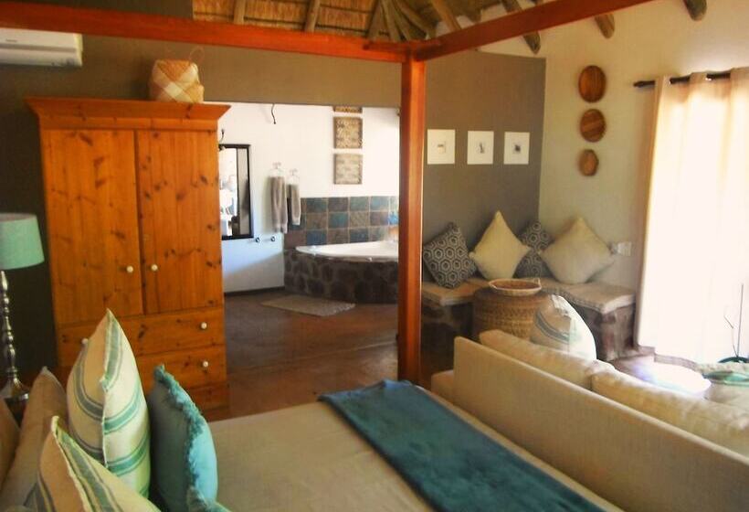 فندق Mangwa Valley Game Lodge & Spa