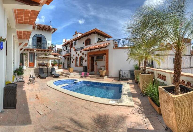 هتل Santa Paula