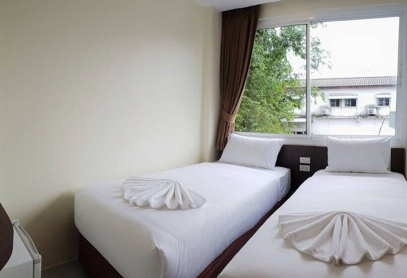 هتل Top Hostel Samui