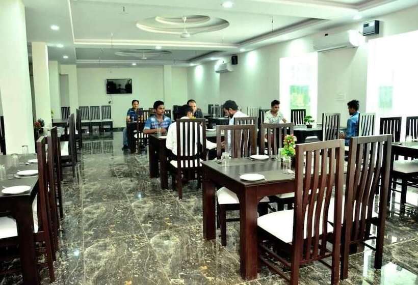 Rajvanshi Palace By Jassritha Hotels