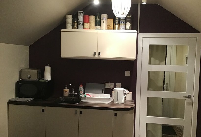 Woodvale Bed And Breakfast