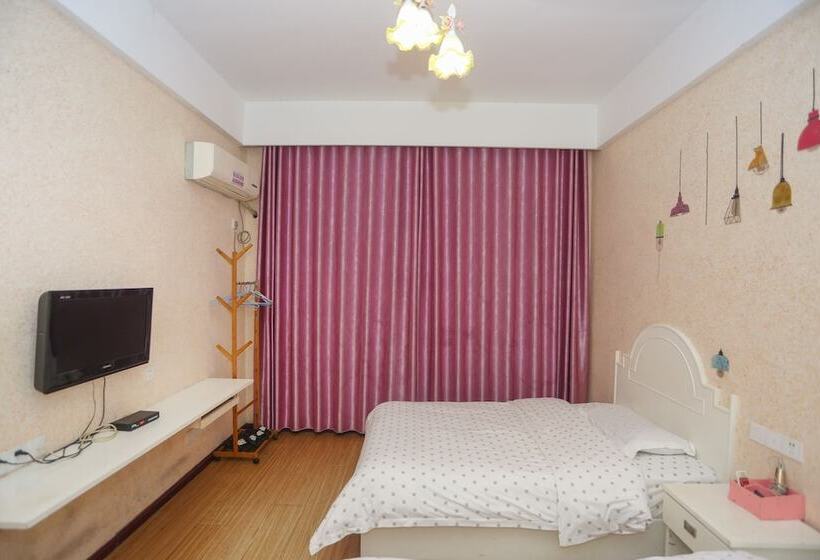 Aishang Hostel