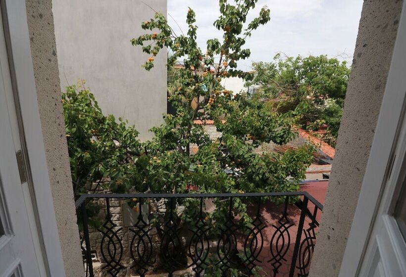Galya Otel Alacati
