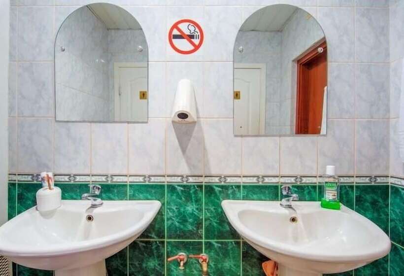 Hostel Mint