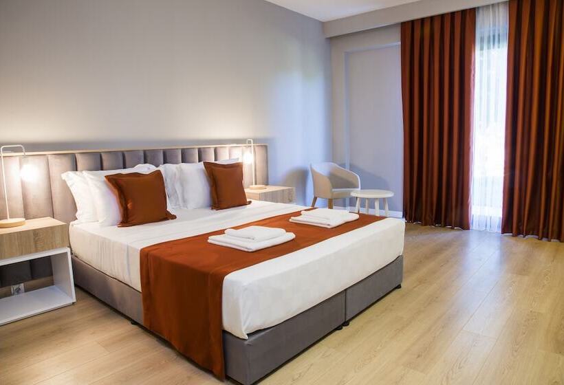 هتل Casa Elia