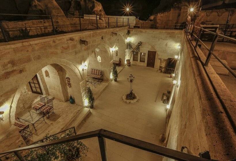 هتل Harkasos Cave