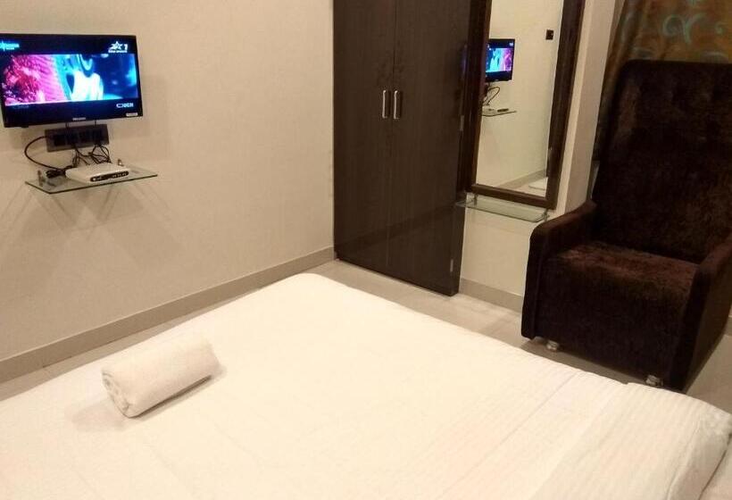 فندق Jk Rooms 126 Parashar Legacy   Opp Railway Station