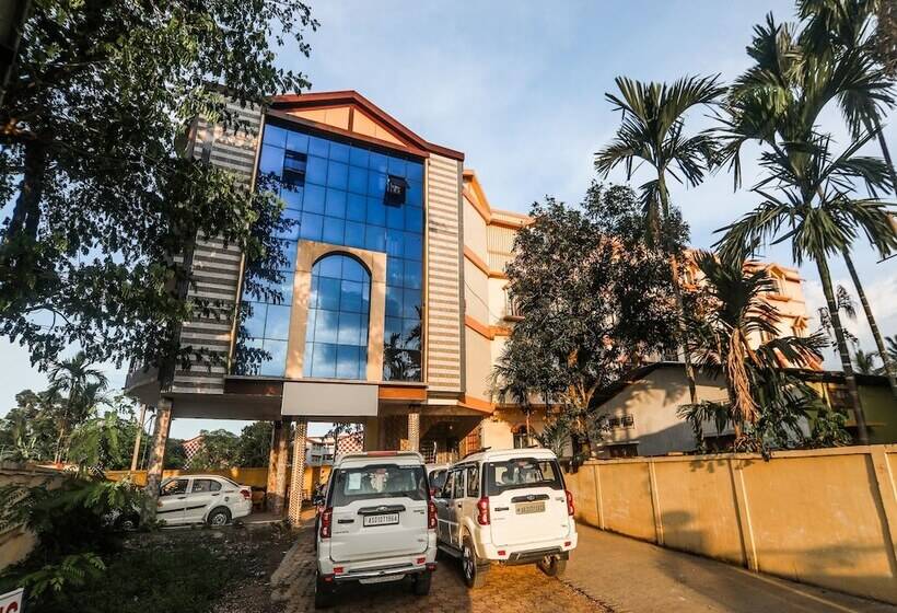 هتل Kanika Inn By Oyo Rooms