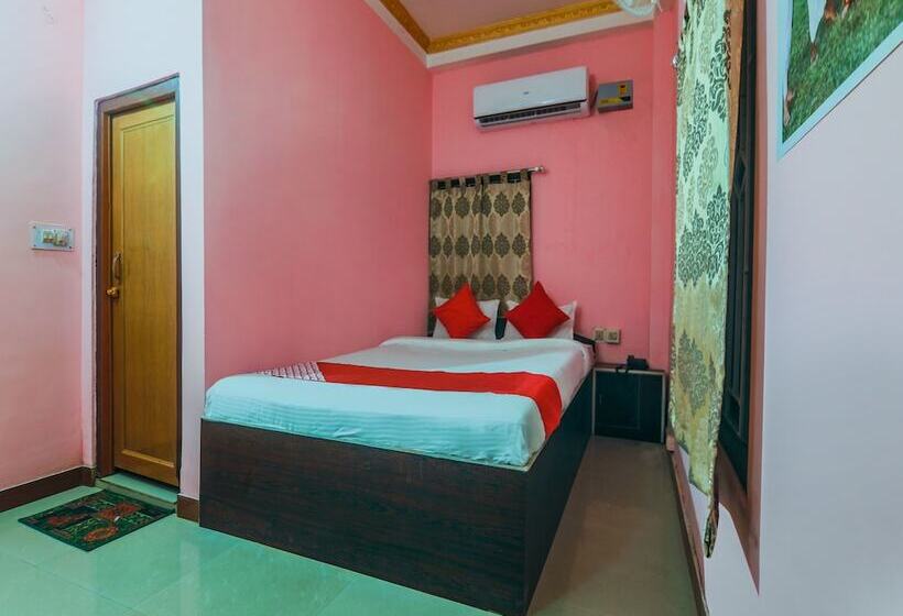 هتل Kanika Inn By Oyo Rooms