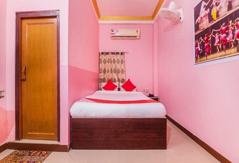 هتل Kanika Inn By Oyo Rooms