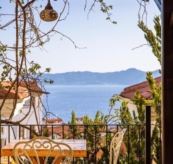 هتل Luna Kaş