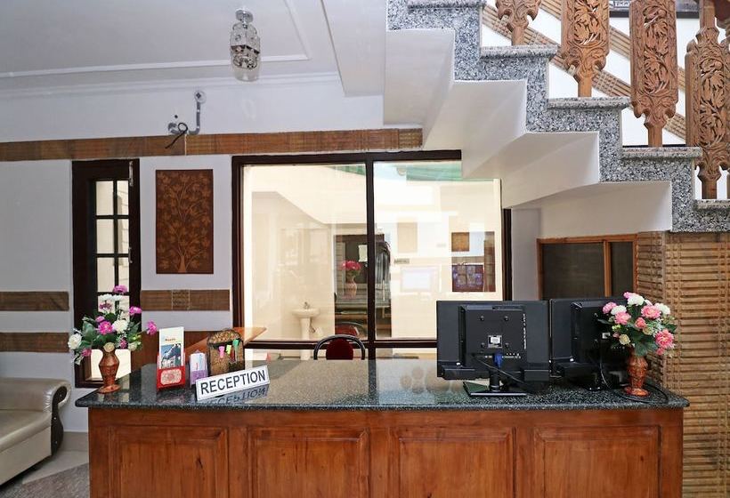 Hotel Shree Mazda By Oyo