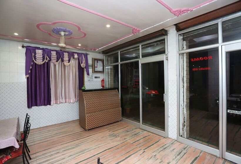 Отель Star By Oyo Rooms