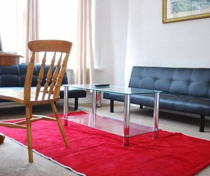 پانسیون Clift Guest House