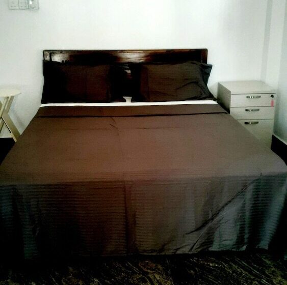 Airport Layover B&b