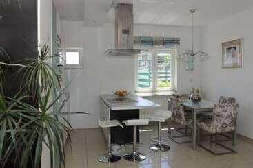 Apartments Adel 70 M From Beach