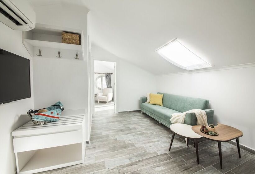 Cedrus Suites