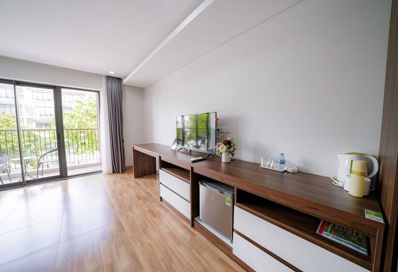 Happy Apartment