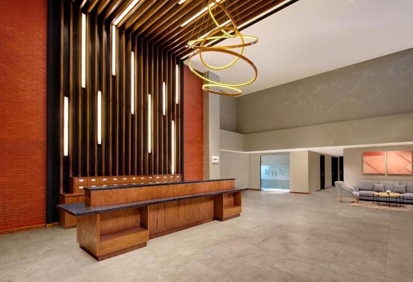 فندق Four Points By Sheraton Balikpapan