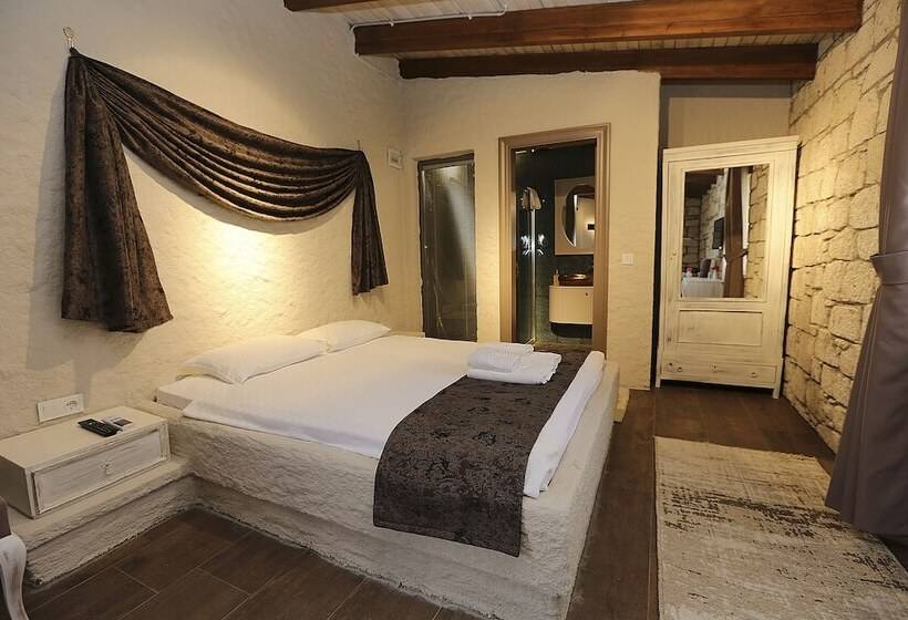 هتل La Bien Alacati Adults Only