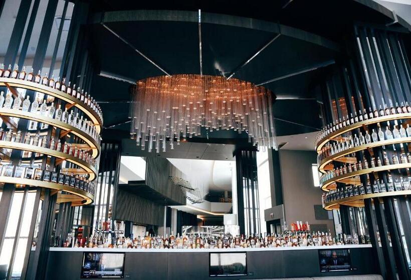 هتل Loews Kansas City