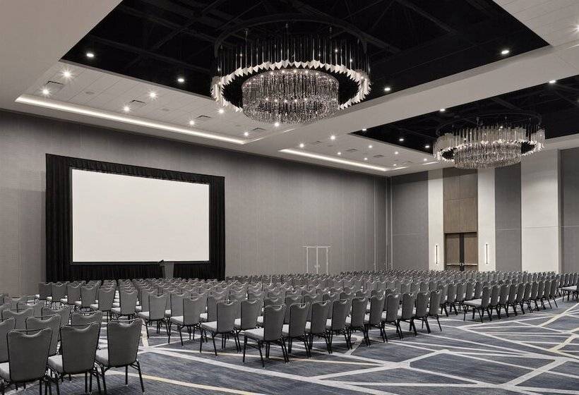 هتل Loews Kansas City