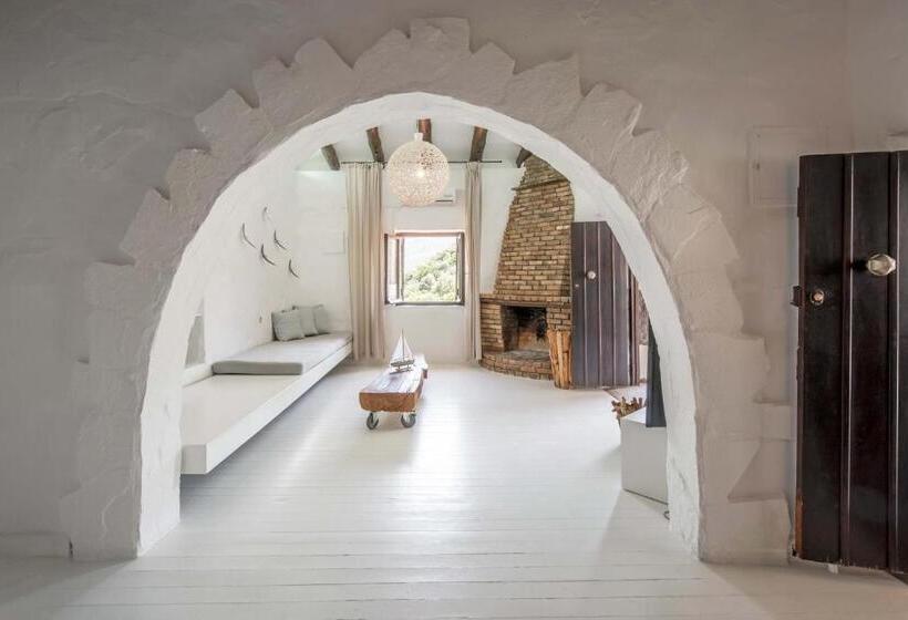 Monastery Estate Guesthouse