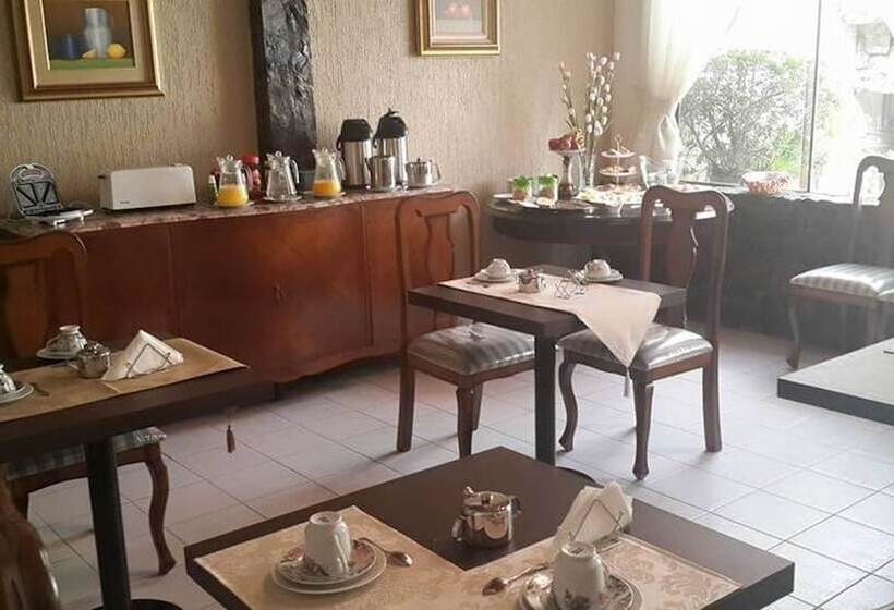 تختخواب و صبحانه Villa Fortuna Casa