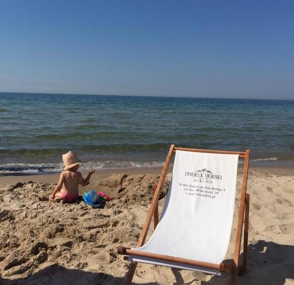 هتل Dworek Morski Spa & Wellness