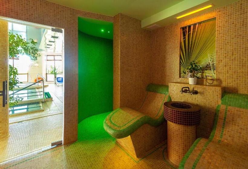 هتل Dworek Morski Spa & Wellness