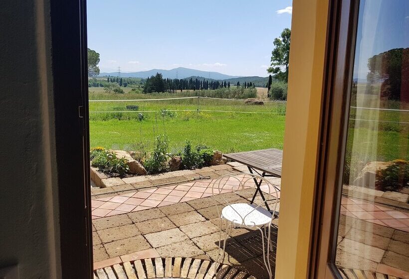 교외 호텔 Agriturismo Bio Fattoria Di Pietra