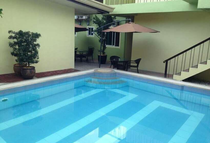 هتل Sun Moon Poolside