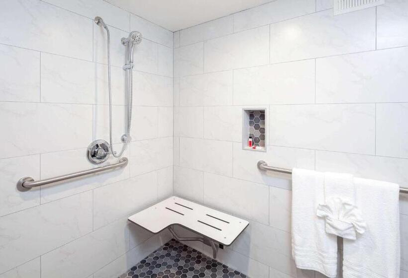مُتل Travelodge By Wyndham Harbor City